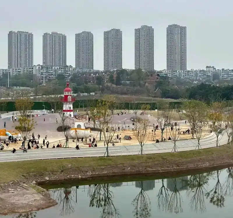 30亿热销背后的硬核逻辑： 深度拆解重庆御湖境的“统治级”产品力