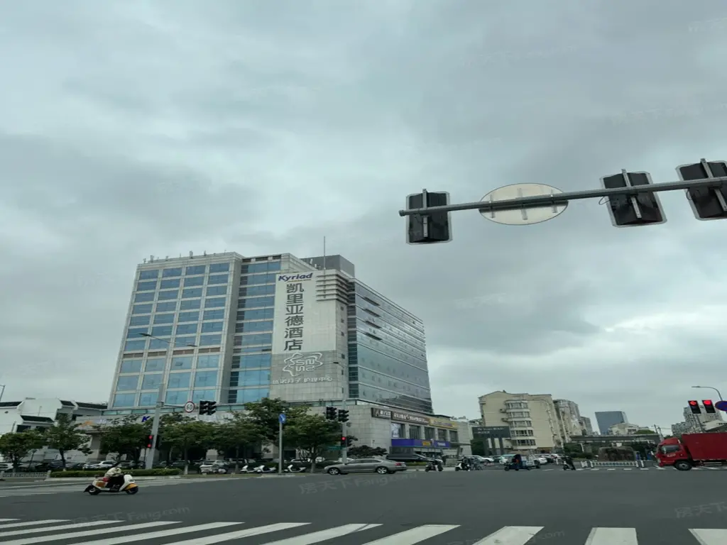 项目周边酒店及配套