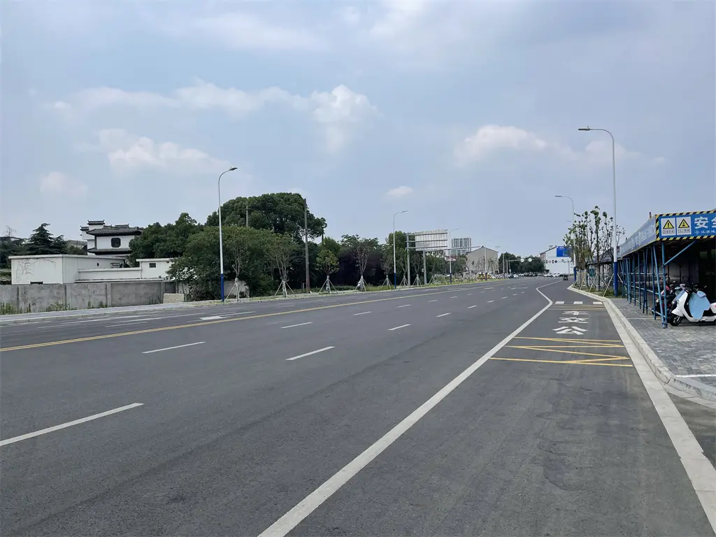 新庆路道路实景