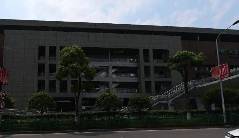 天堂堡地铁站