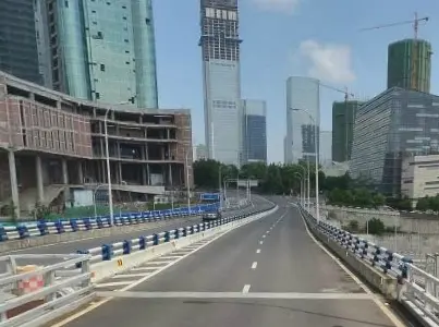 千厮门大桥实景图