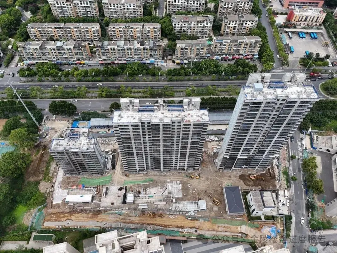 小区园林实景图