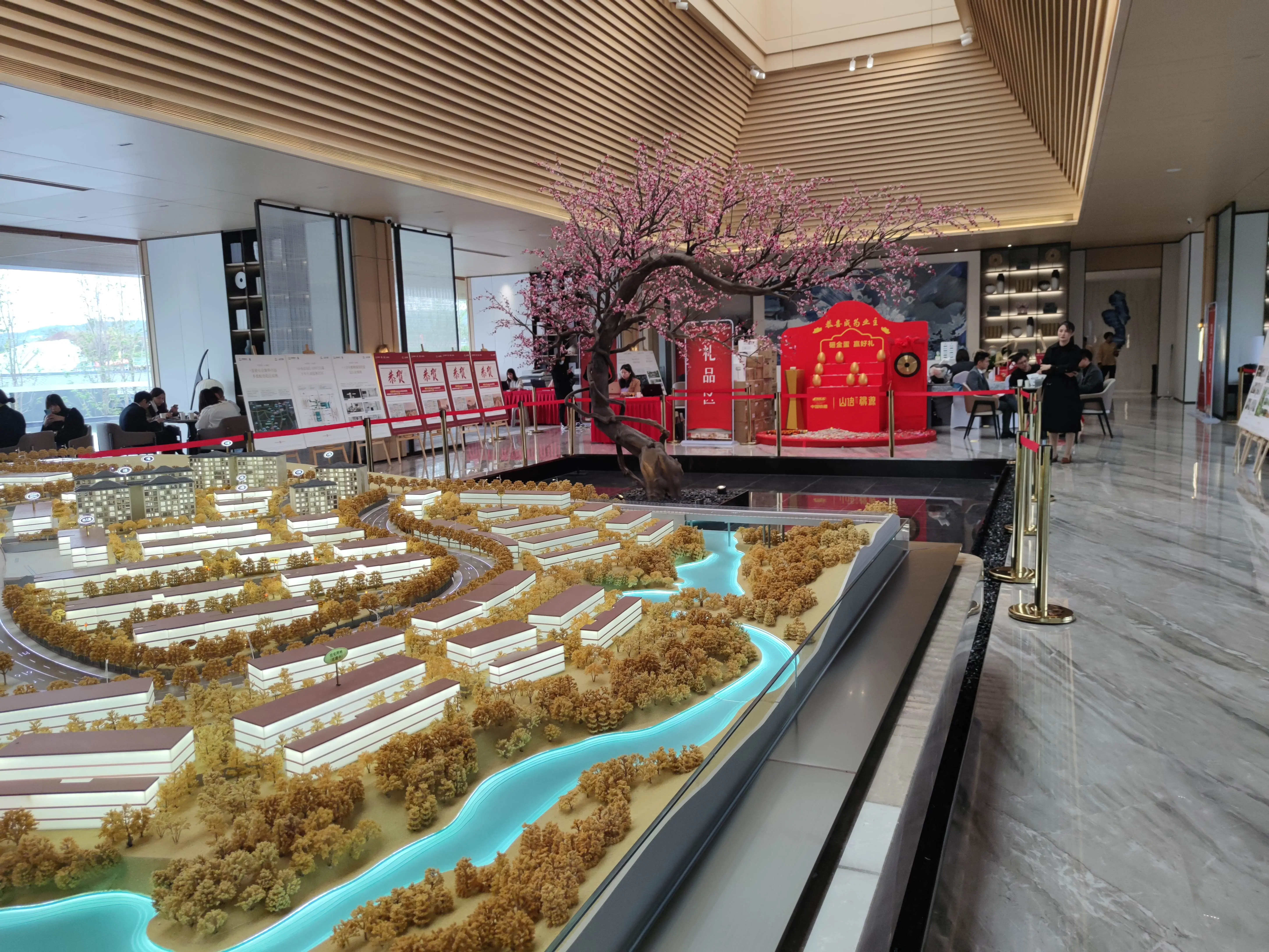 中国铁建山语桃源-售楼处实景图